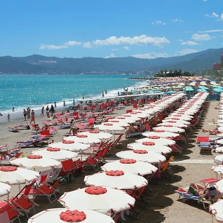 Goccia Di Mare 50m From The Sea - Happy *